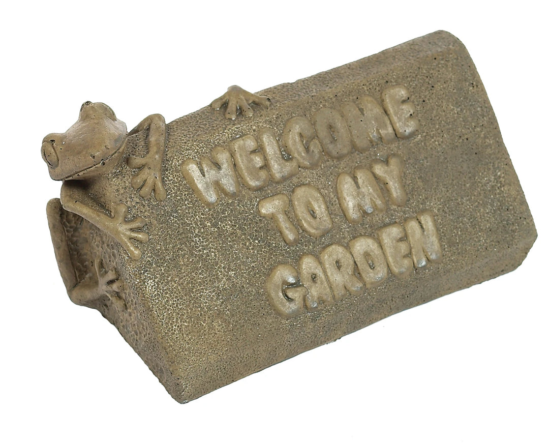 STAT Frog Welcome Concrete Stone