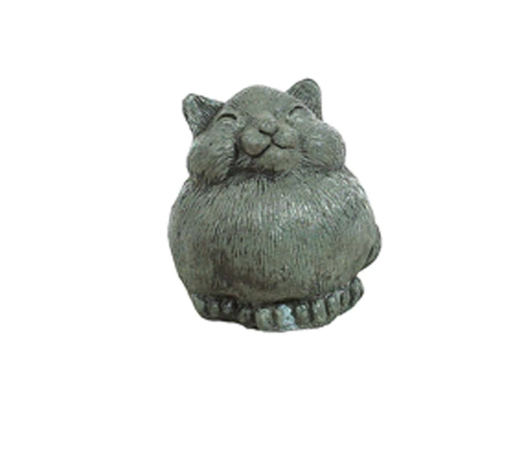 Garden sculptures: fat sassy cat