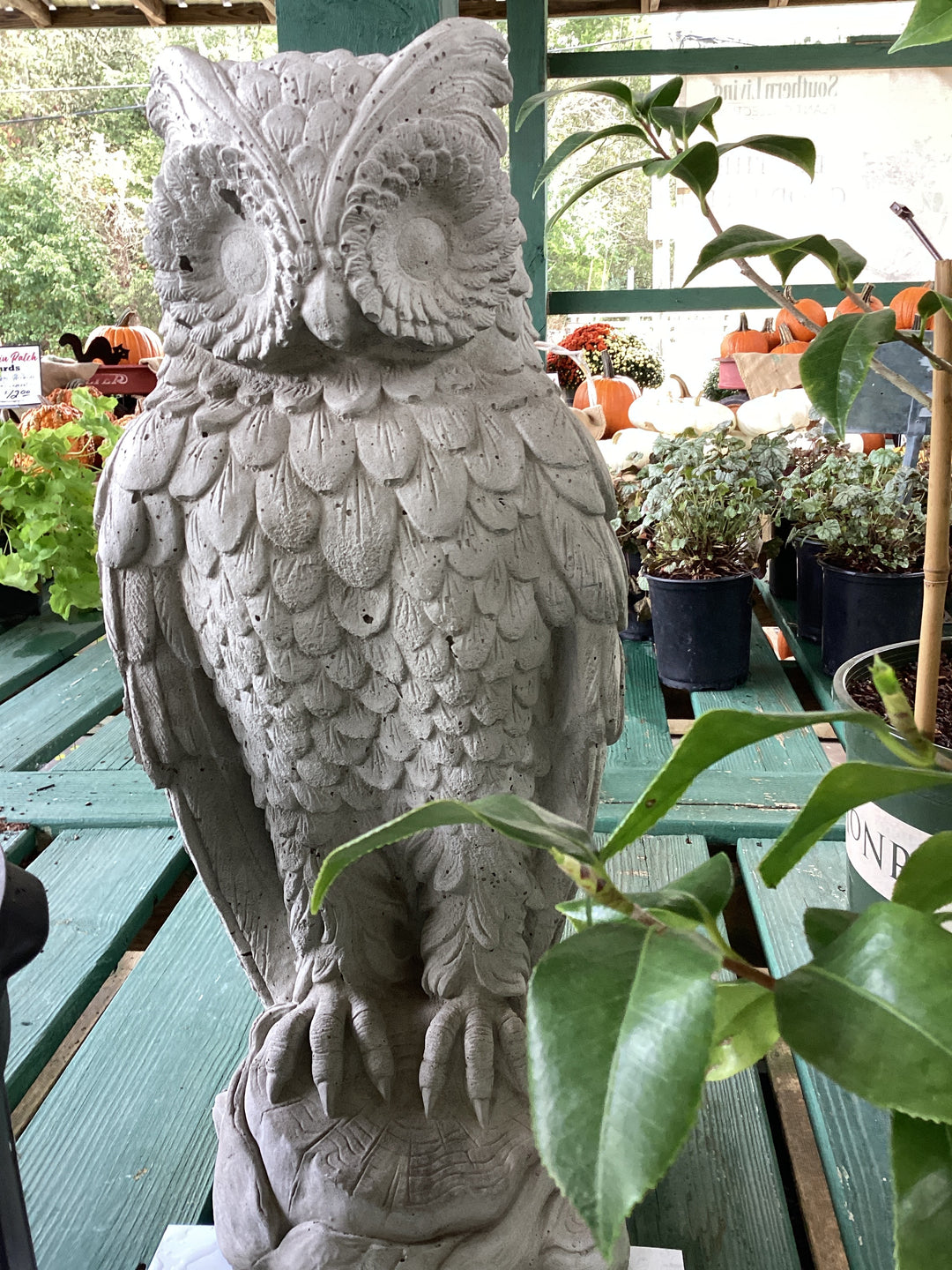 Garden sculptures: large Owl